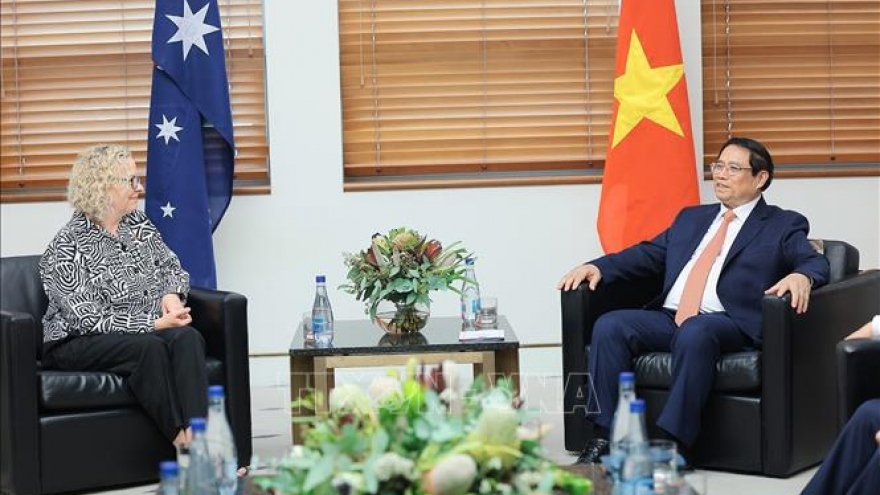 PM encourages stronger parliamentary links between Vietnam and Australia